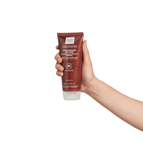 Martiderm - Hair System Shampoo Anticaída Anti Aging  - 200 ml.