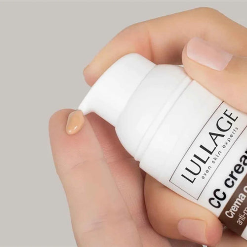 Lullage – CC Cream Crema Color Anti-Manchas FPS50+ Tono Medio – 30 ml.